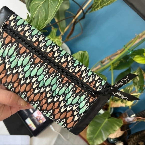 Vera Bradly Sierra Stream Trifold Wallet - Picture 5 of 11